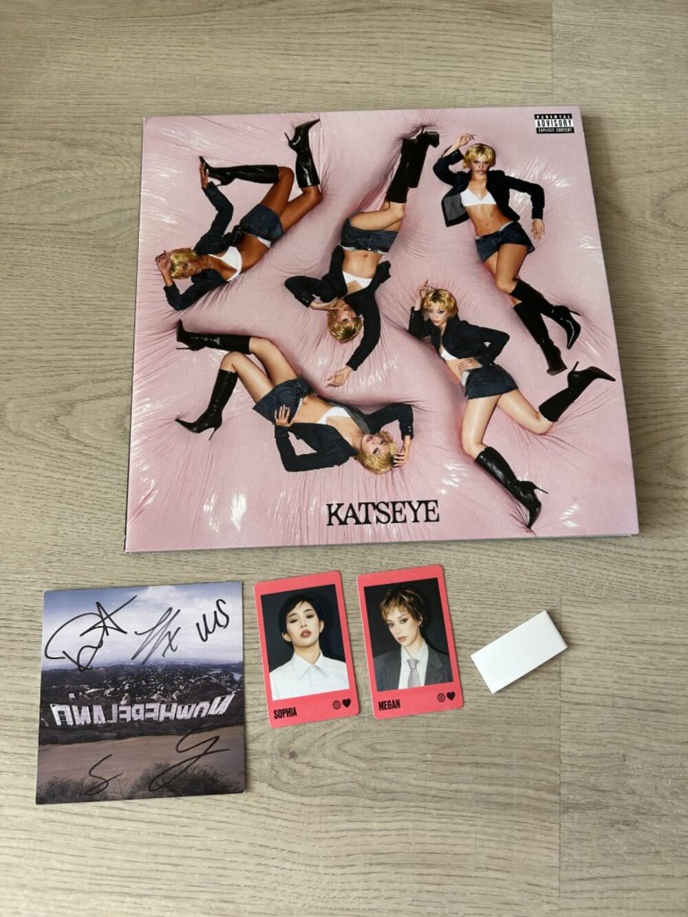 SIGNED Katseye exclusive store vinyl- lavender